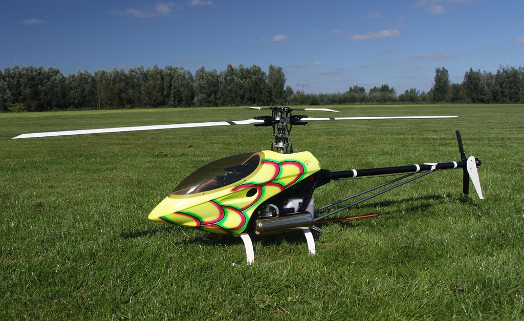 petrol remote control helicopter